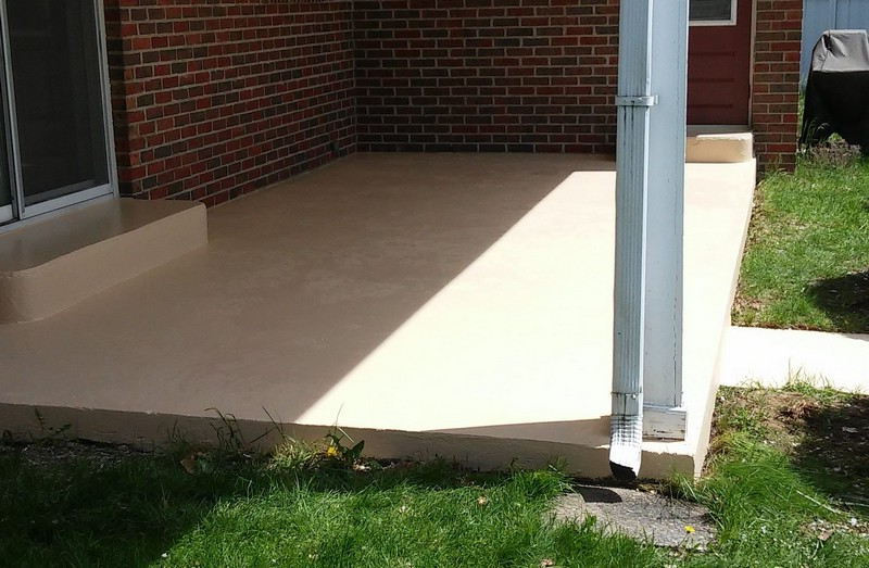 Nettoyer un plancher de patio en béton