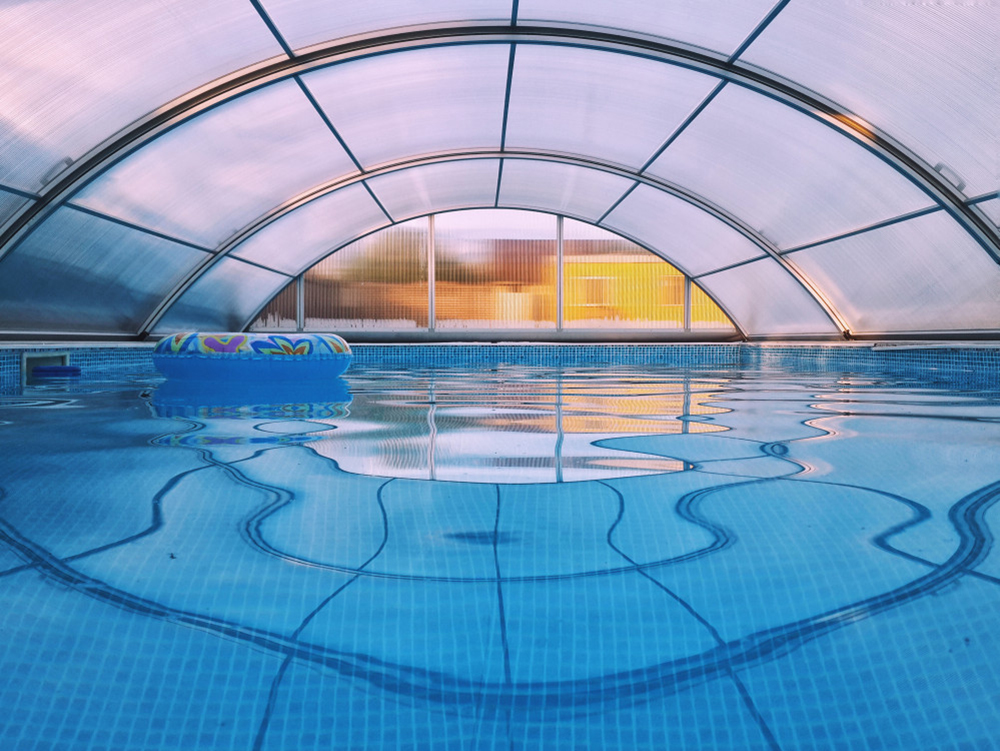 abri piscines