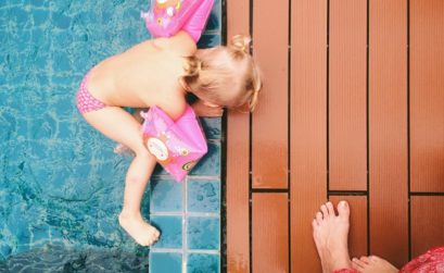 aménager bords de piscine