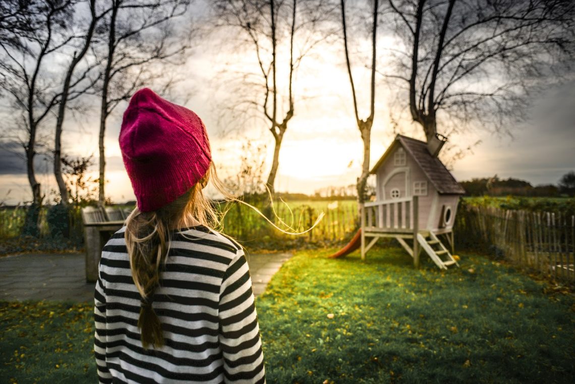 maison enfant jardin