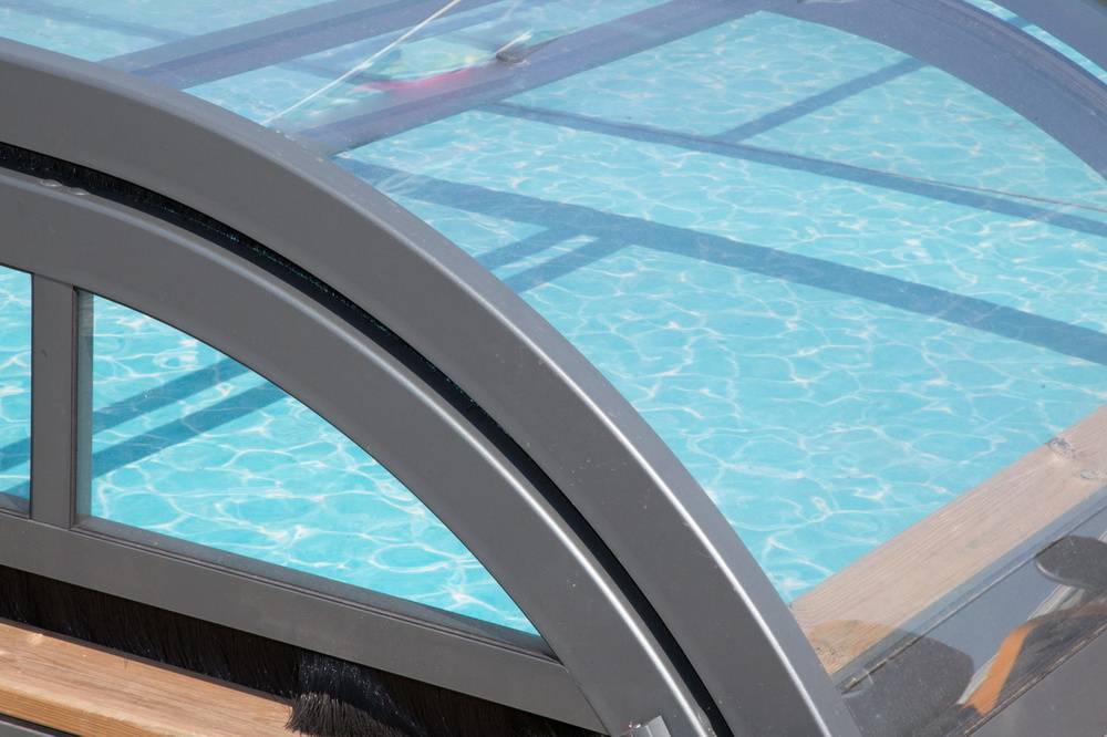 abri piscine haut de gamme sur mesure